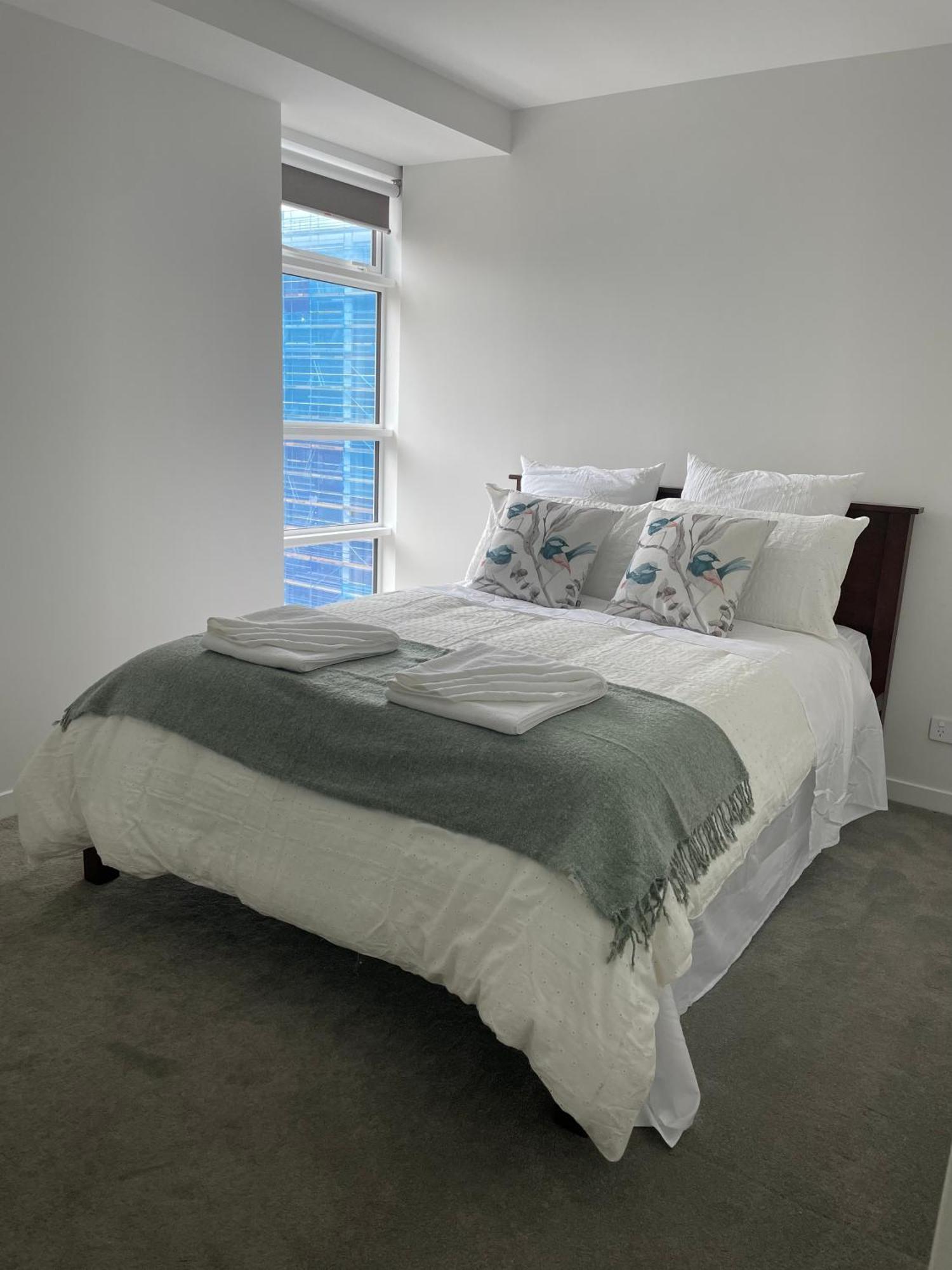 Harbor View Two Bedroom Apartment At Pinnacle Wellington Exterior photo