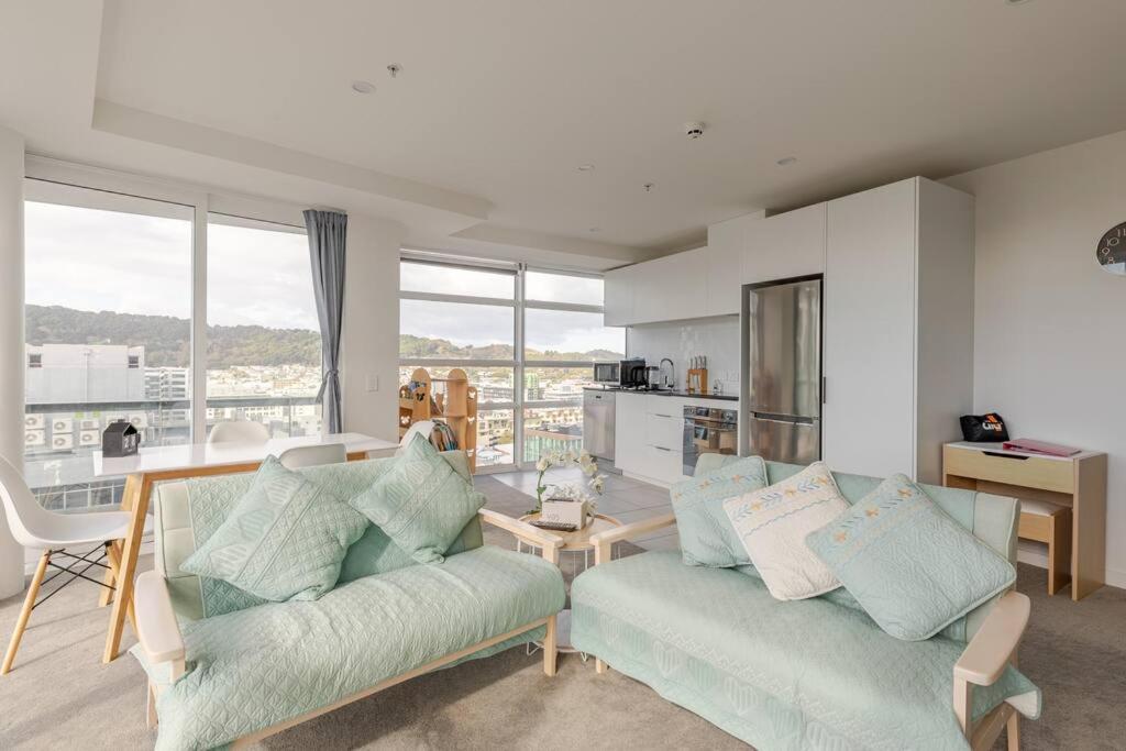 Harbor View Two Bedroom Apartment At Pinnacle Wellington Exterior photo